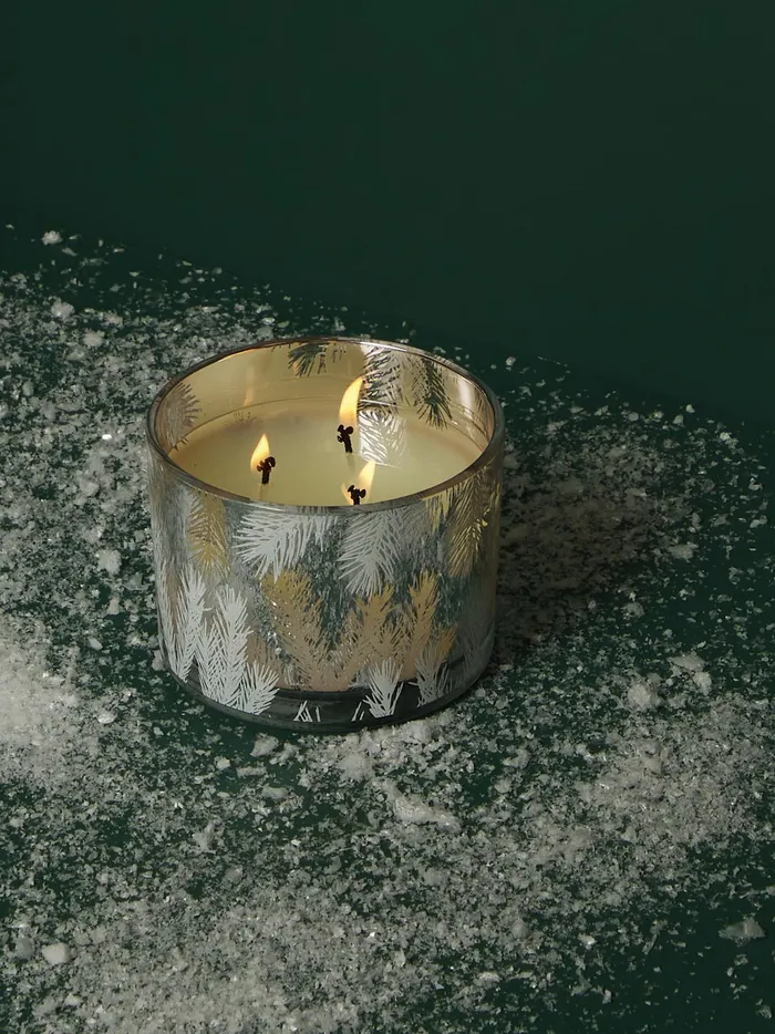 Women Altar039d State Bath Beauty Frasier Fir 3Wick Candle By Thymes White