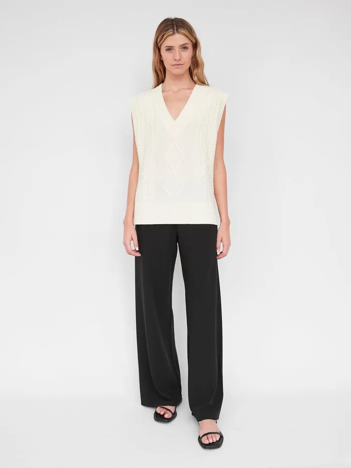 Women Anna Quan 8211 Carmen Knit Vest In White Silence The UNDONE Tops