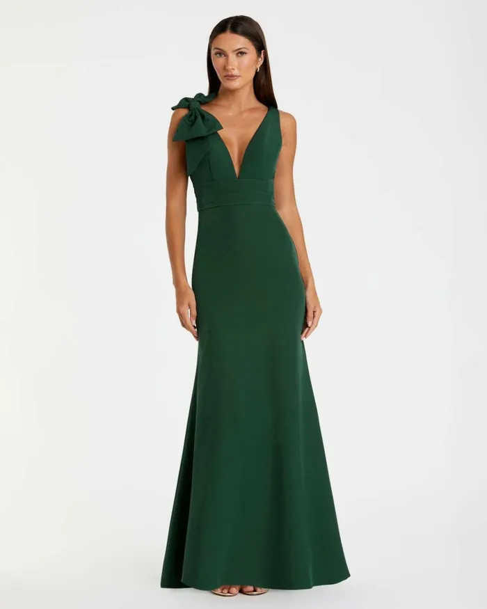 Women Best Sellers Mac Duggal Dark Green Sleeveless V Neck Bow Detail Mermaid Gown Emerald Women Best Sellers Mac Duggal Dark Green Sleeveless V Neck Bow Detail Mermaid Gown Emerald