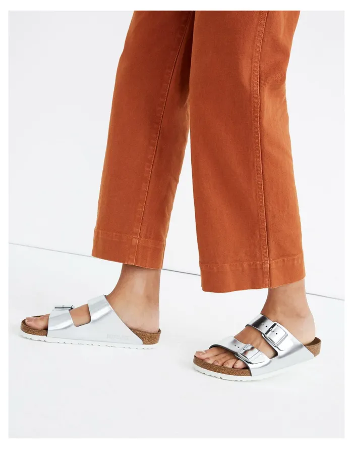 Women Birkenstock Arizona Sandals In Leather Silver Madewell Sandals Women Birkenstock Arizona Sandals In Leather Silver Madewell Sandals