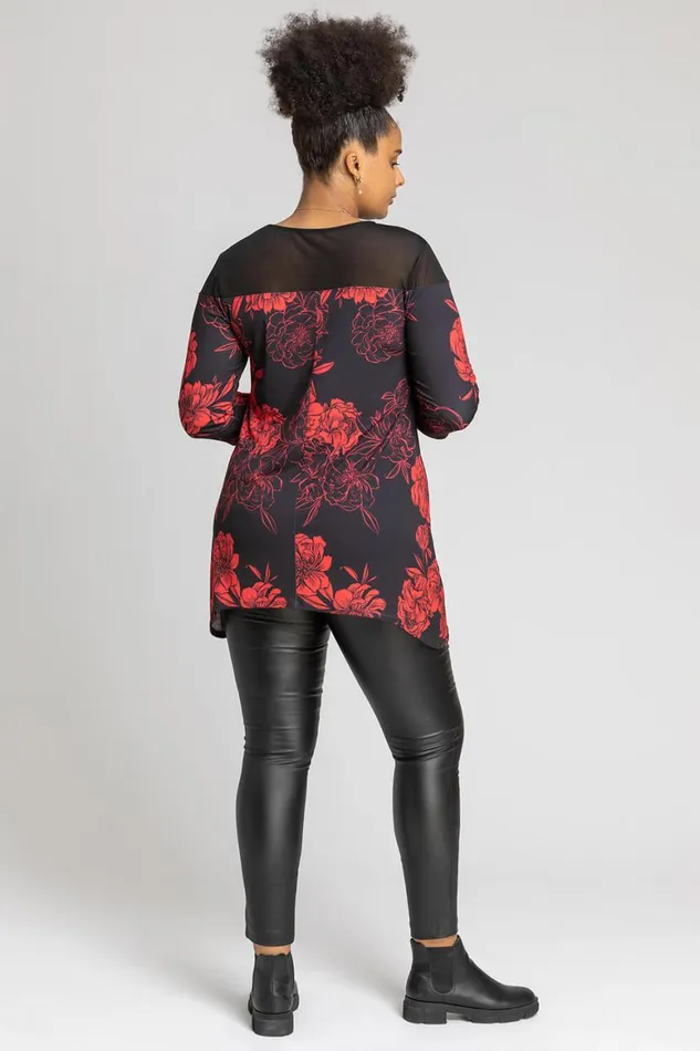 Women Black Curve Contrast Yoke Floral Print Top Roman Tops