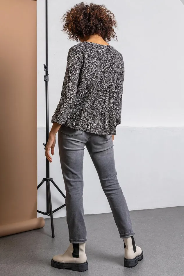 Women Black Spot Print V Neck Tiered Top Roman Tops