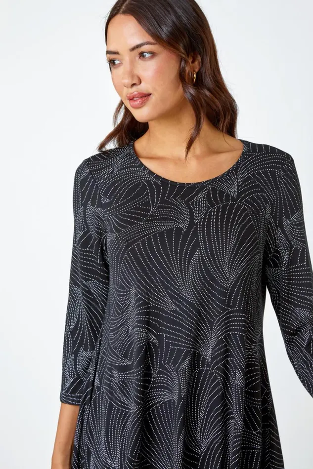 Women Black Swirl Print Hanky Hem Stretch Top Roman Tops