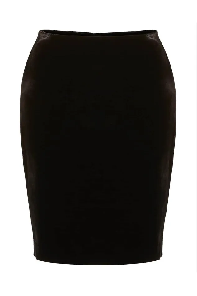 Women Black Velvet Knee Length Pencil Skirt Roman Skirts