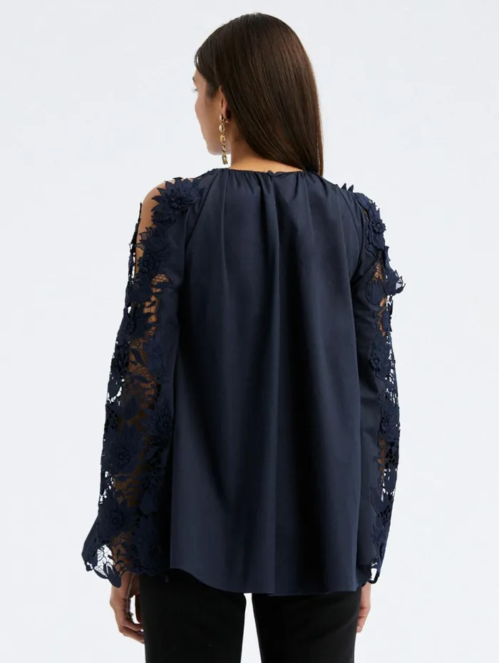 Women Blouses and Knits Oscar De La Renta Water Lily Guipure Trapeze Blouse Navy Women Blouses and Knits Oscar De La Renta Water Lily Guipure Trapeze Blouse Navy