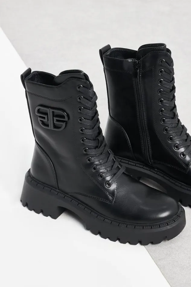 Women Bottines Noires Empicement Sur Le Ct Black Brentiny Paris White Tops