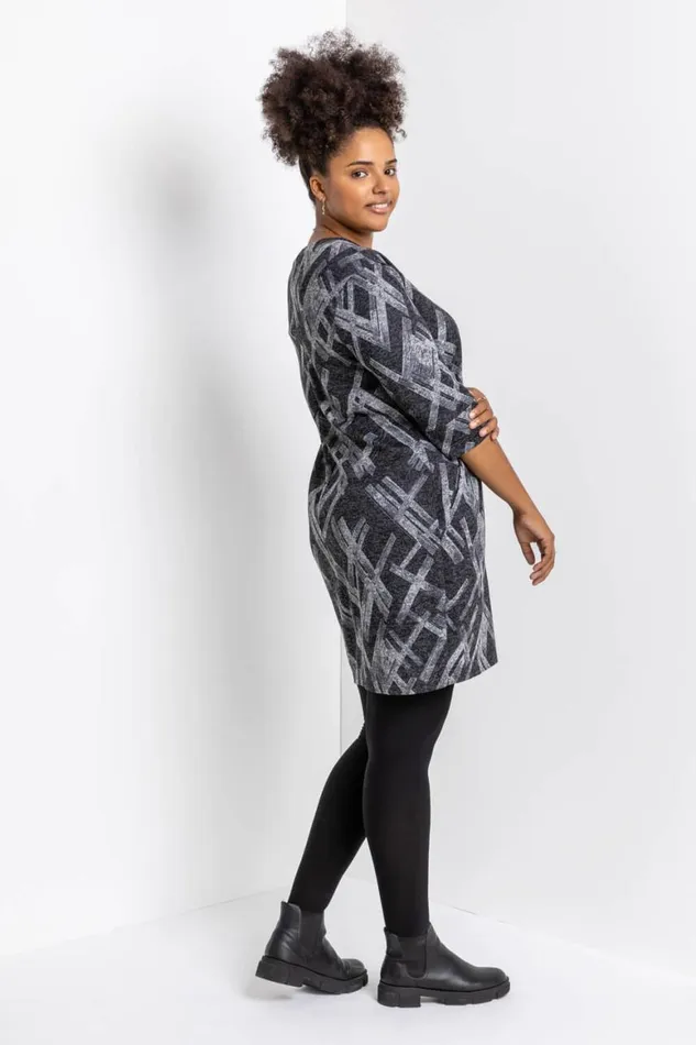 Women Dark Grey Curve Abstract Cross Print Dress Roman Dresses