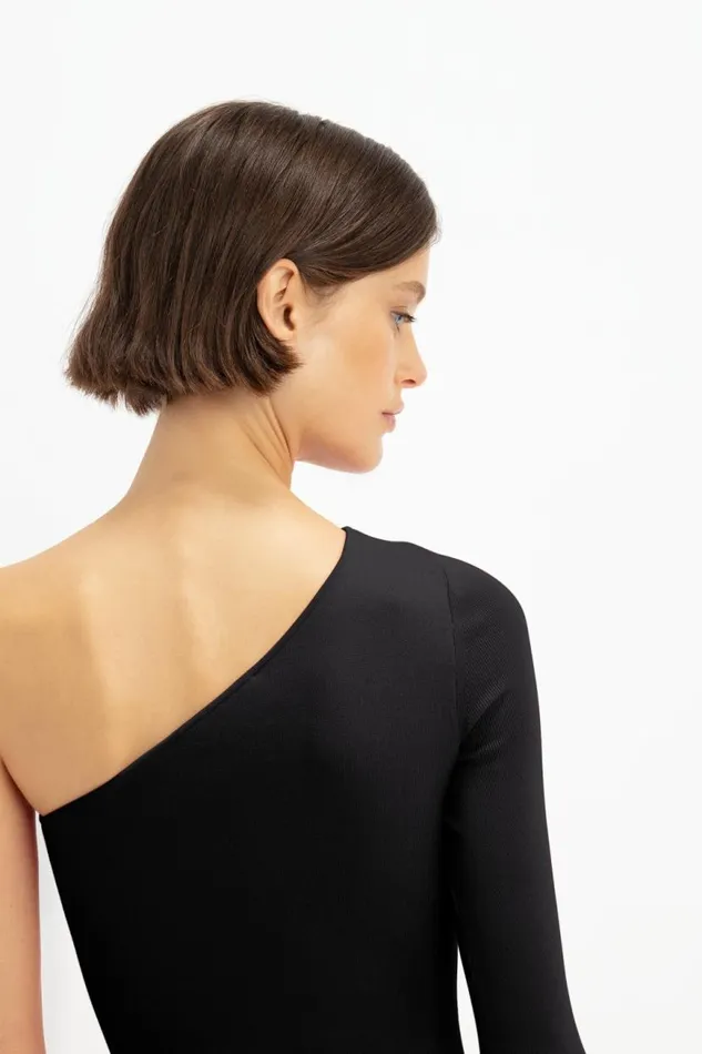 Women Gowns Victoria Beckham One Shoulder Knitted Gown In Black