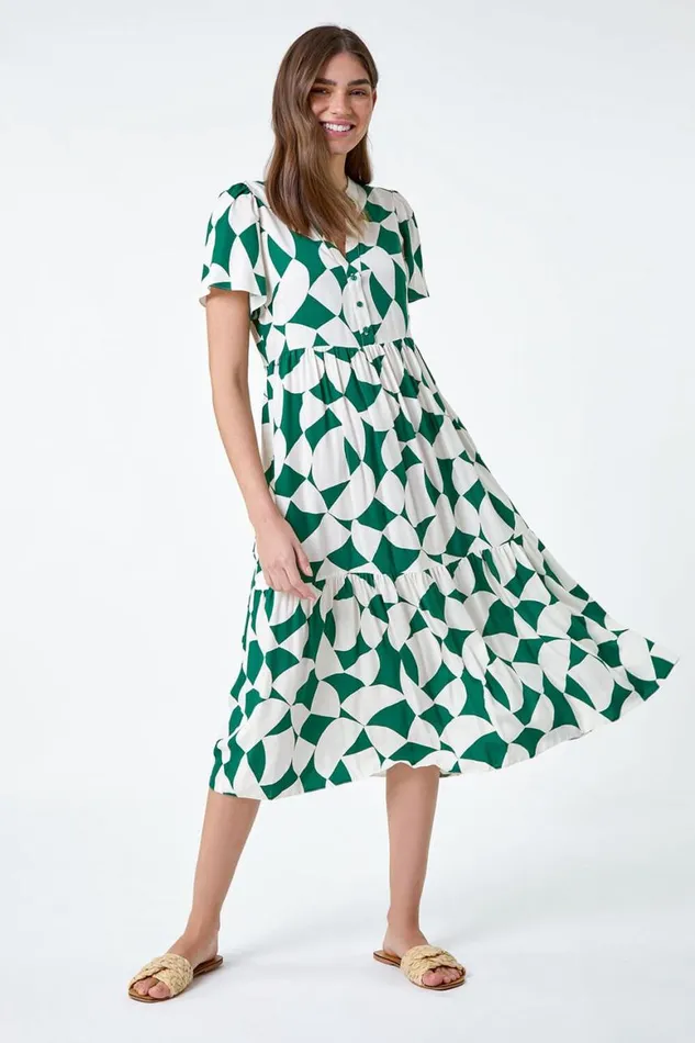 Women Green Geometric Print Tiered Midi Dress Roman Dresses