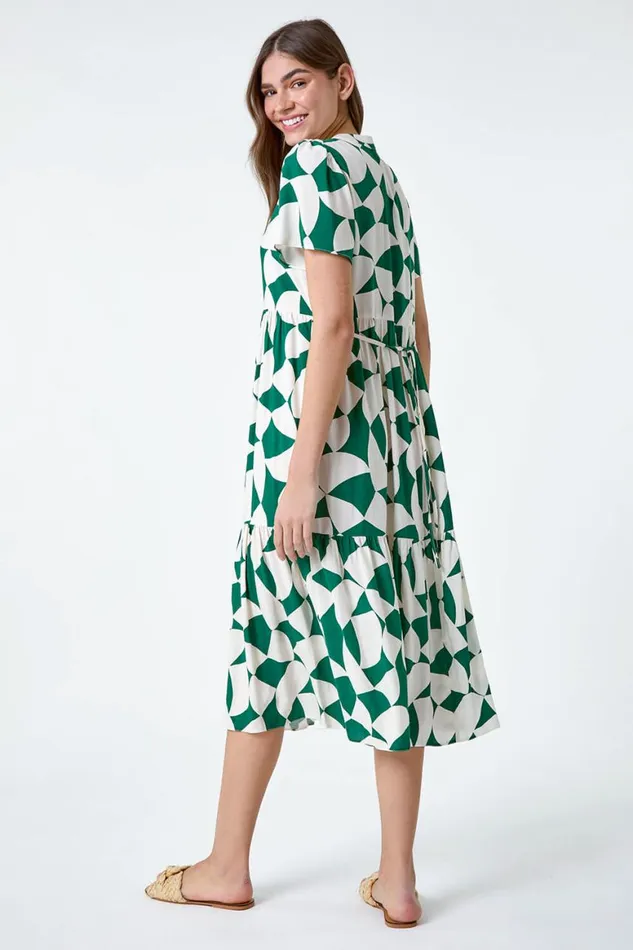 Women Green Geometric Print Tiered Midi Dress Roman Dresses