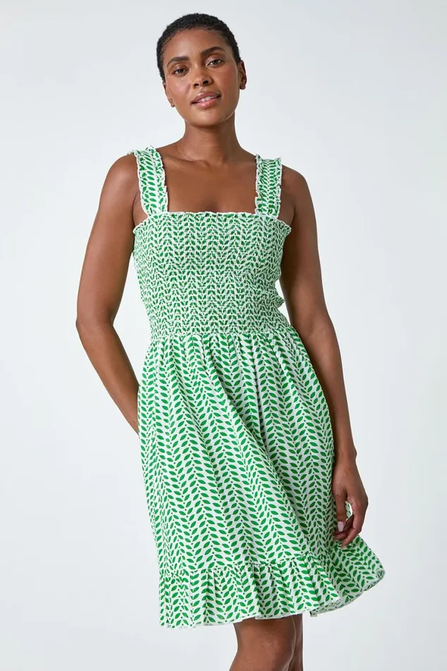 Women Green Zig Zag Print Shirred Cotton Dress Roman Dresses