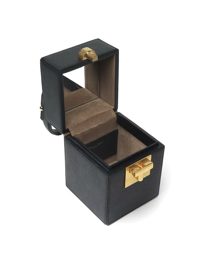 Women Handbags Oscar De La Renta Black and Gold Saffiano Alibi Bag Black Women Handbags Oscar De La Renta Black and Gold Saffiano Alibi Bag Black