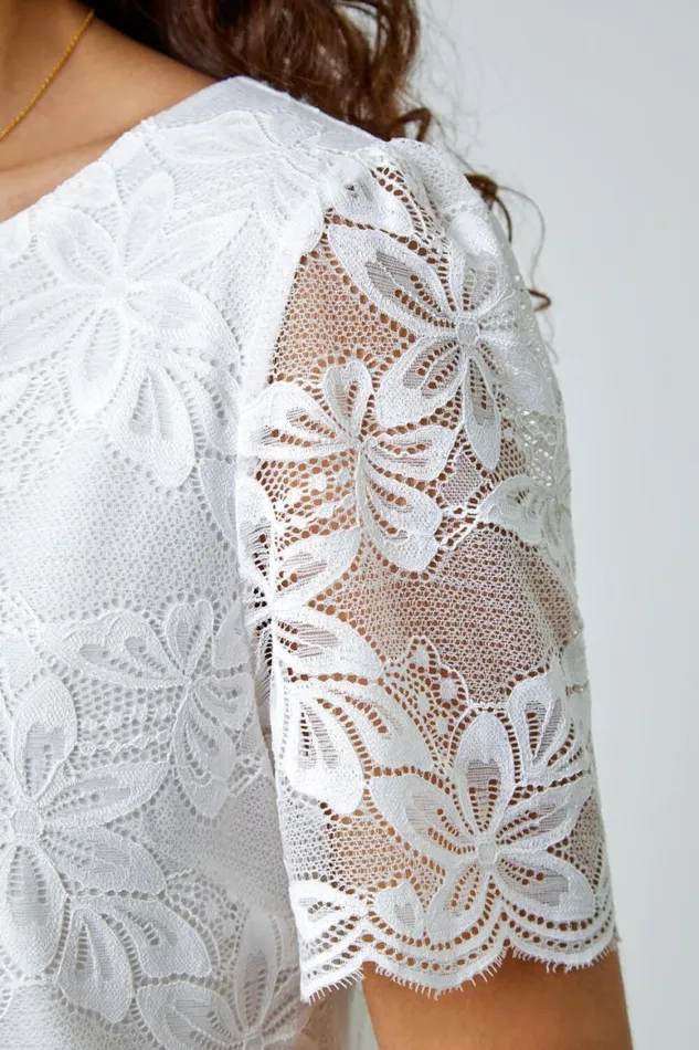 Women Ivory Floral Stretch Lace Top Roman Tops