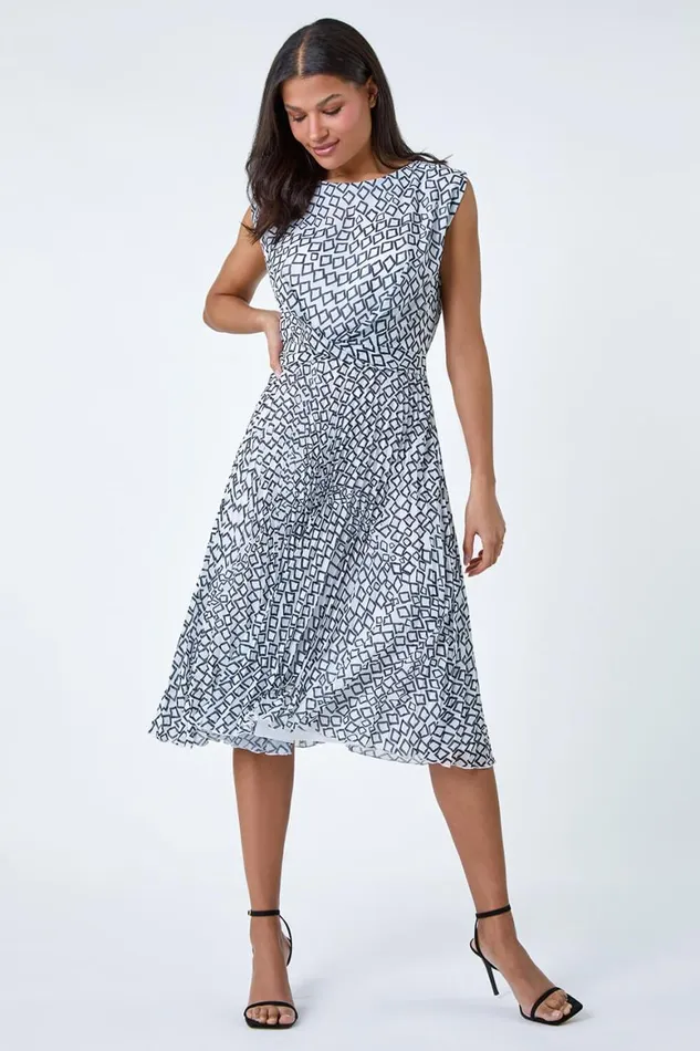 Women Ivory Geometric Twist Detail Pleated Dress Roman Dresses