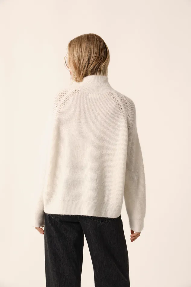 Women Jumper Bergamote Creme Pull Alpaga Superfine Blanc Crme Des Petits Hauts Jumpers and Cardigans