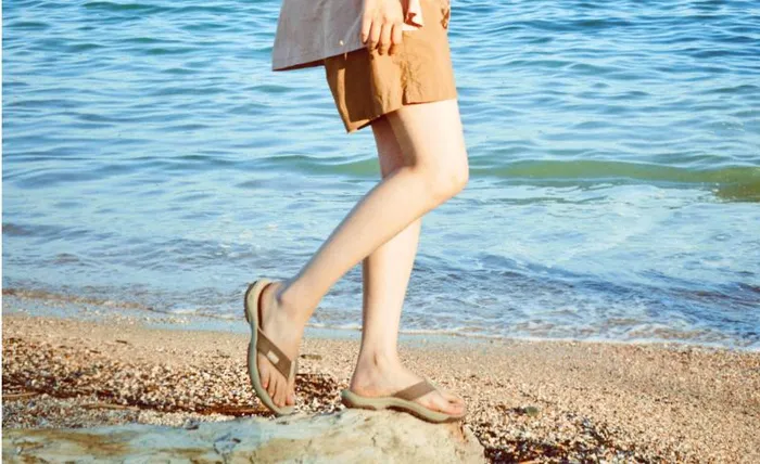 Women KEEN Casual Kona Flip Nostalgia RosePlaza Taupe Leather FlipFlop Women KEEN Casual Kona Flip Nostalgia RosePlaza Taupe Leather FlipFlop