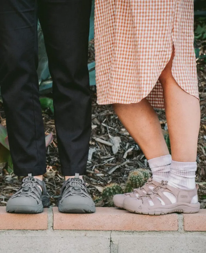 Women KEEN Sandals Newport H2 MonochromeDark Forest Closed Toe Sandal Women KEEN Sandals Newport H2 MonochromeDark Forest Closed Toe Sandal