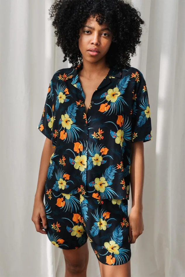 Women Lintusalo 8211 Hibiscus TWOTHIRDS Shirts