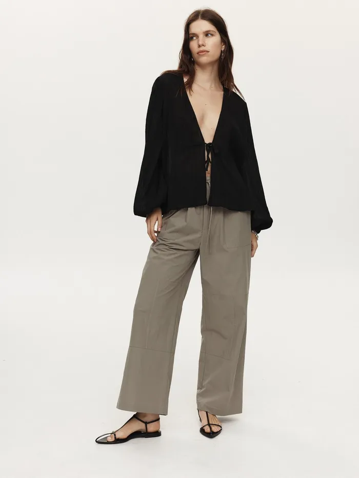 Women Marle 8211 Della Top In Black The UNDONE Tops