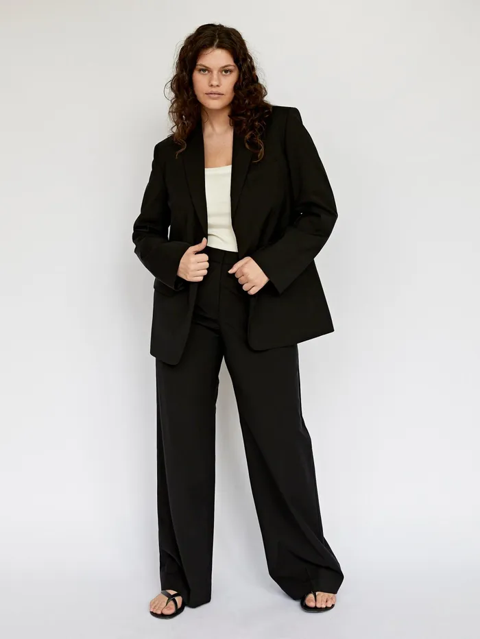 Women Matteau 8211 Black Relaxed Tailored Blazer The UNDONE Jackets