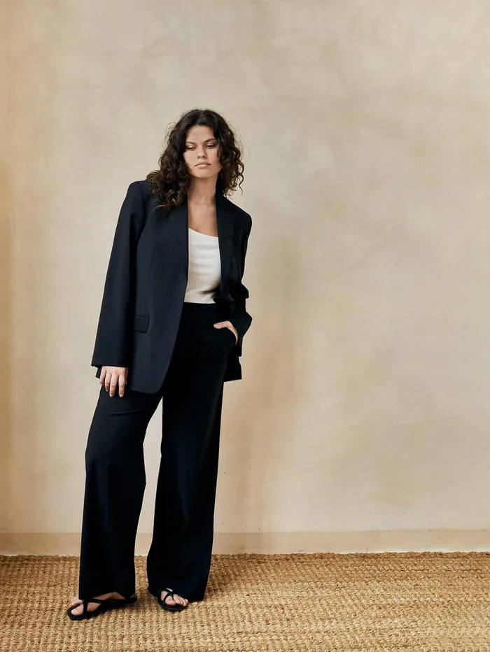 Women Matteau 8211 Black Relaxed Tailored Blazer The UNDONE Jackets