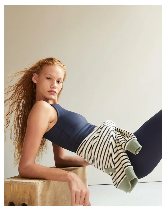 Women MWL Form Racerback Crop Top Dark Nightfall Madewell Activewear Women MWL Form Racerback Crop Top Dark Nightfall Madewell Activewear