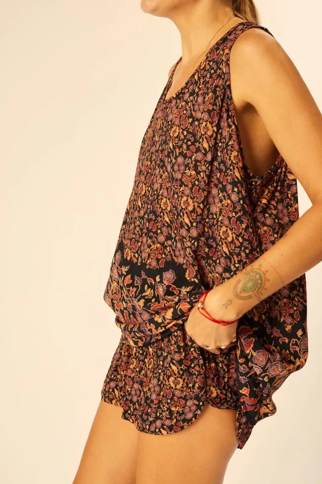 Women Natalie Martin Bottoms Tash Short Petite Fleur Noire