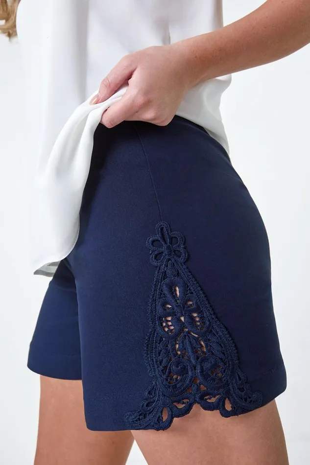 Women Navy Lace Trim Stretch Elastic Waist Shorts Roman Trousers