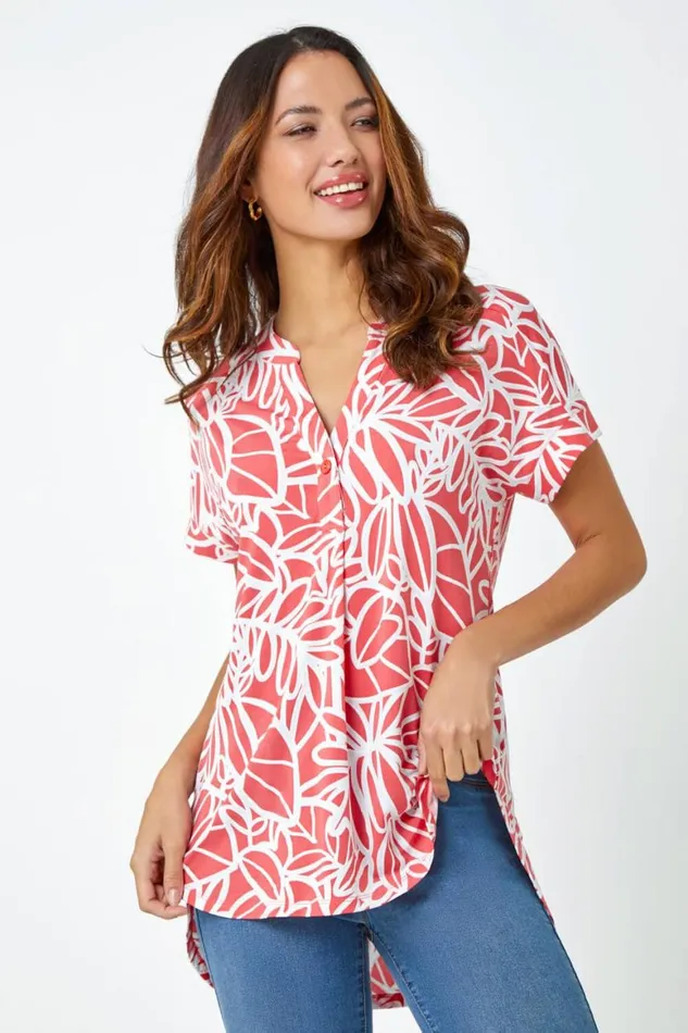 Women Pink Linear Floral Print VNeck Pleat Front Top Roman Tops