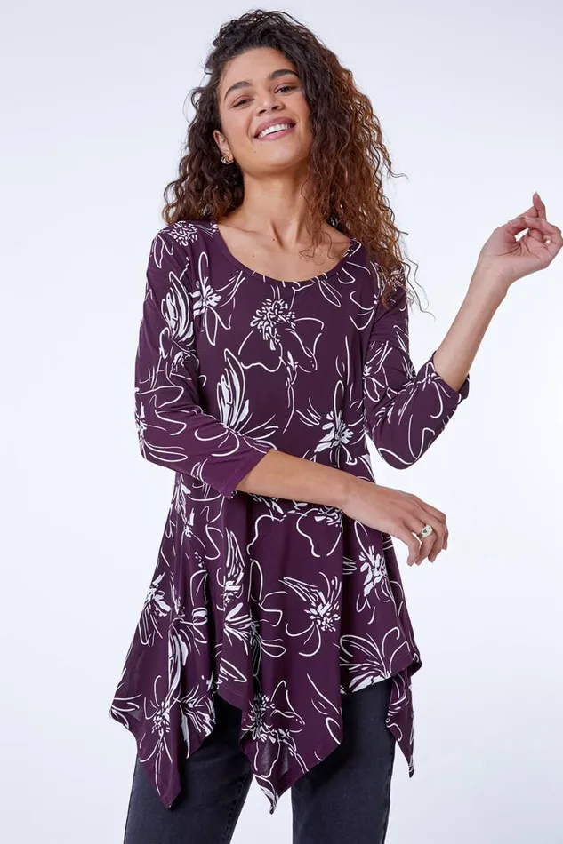 Women Plum Linear Floral Print Hanky Hem Top Roman Tops