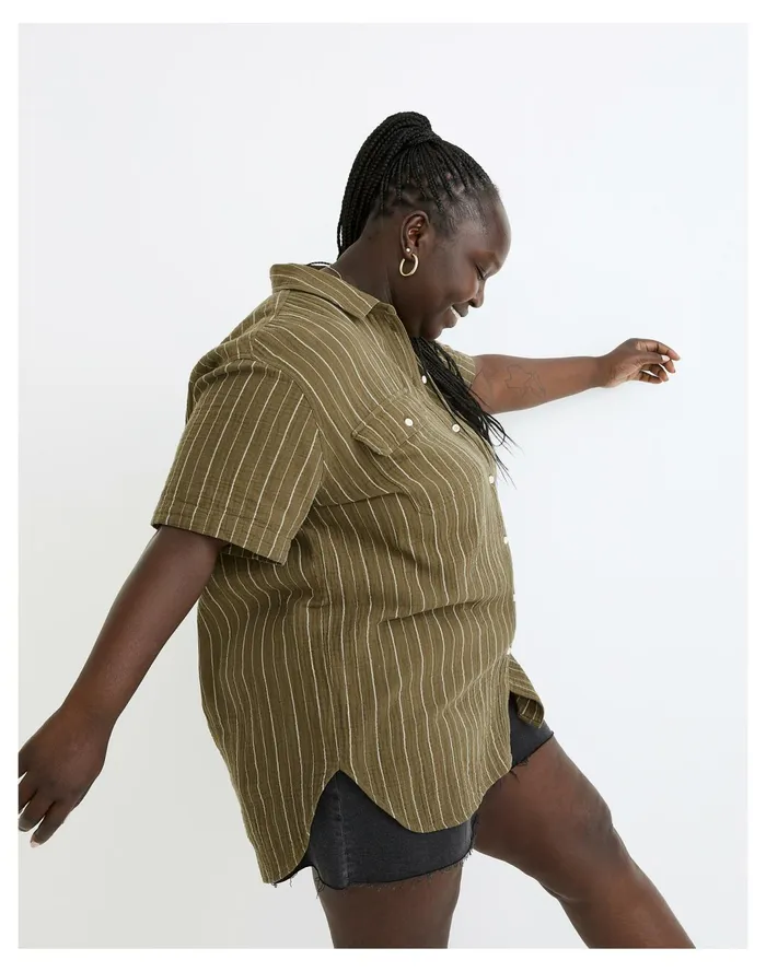 Women Plus Lightspun Short Sleeve Flap Pocket Shirt In Stripe Kale Madewell Tops and Shirts Women Plus Lightspun Short Sleeve Flap Pocket Shirt In Stripe Kale Madewell Tops and Shirts