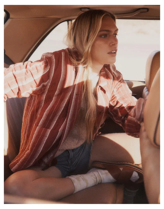 Women Quilted Lightspun Cropped Shirt Jacket In Jacquard Stripe Weathered Brick Madewell Jackets Women Quilted Lightspun Cropped Shirt Jacket In Jacquard Stripe Weathered Brick Madewell Jackets