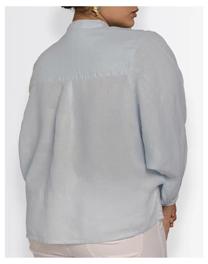 Women Reistor Hemp Afternoon Thunderstorm Henley Shirt Light Blue Madewell Tops and Shirts Women Reistor Hemp Afternoon Thunderstorm Henley Shirt Light Blue Madewell Tops and Shirts