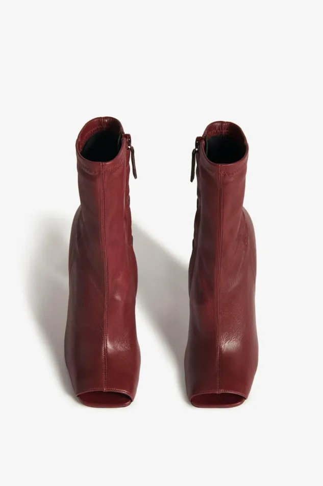 Women Shoes Victoria Beckham Iona Boots In Dark Red