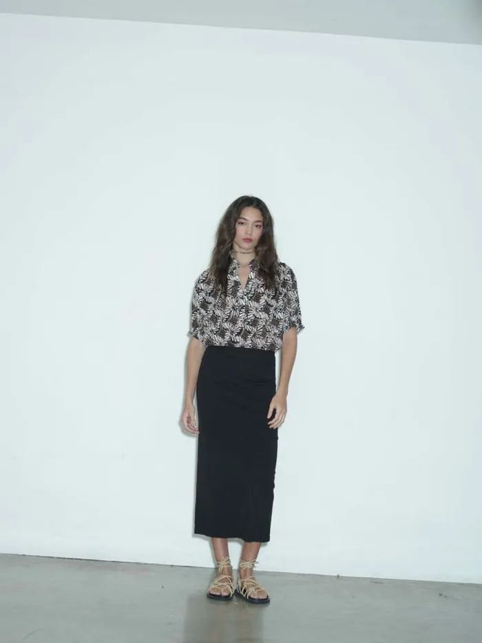 Women Skirts Xirena Black Lenny Skirt