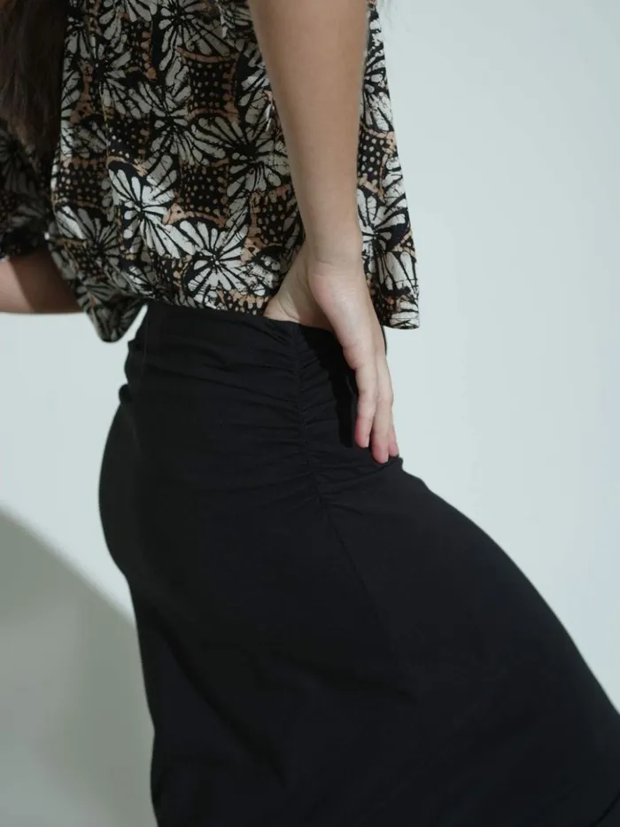 Women Skirts Xirena Black Lenny Skirt