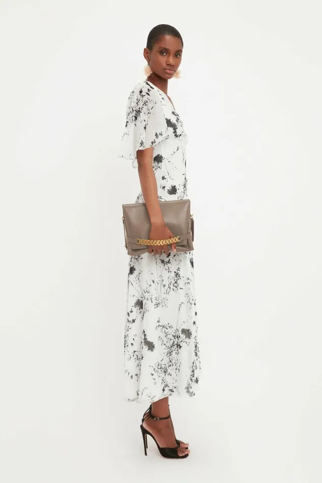 Women Tailoring Victoria Beckham Chain Pouch With Strap In Taupe Grained Calf