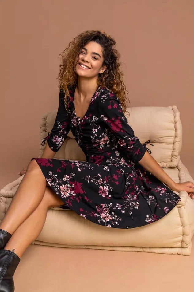 Women Wine Floral Print Gathered Dress Roman Dresses